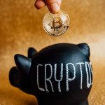 le bitcoin défie le dollar